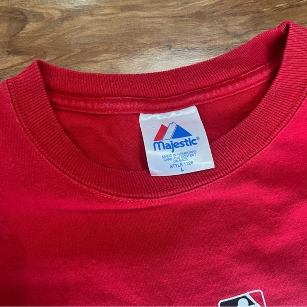 MLB Cincinnati Reds Tshirt By Majestic Size Large Red Authentic Collection - Picture 4 of 6